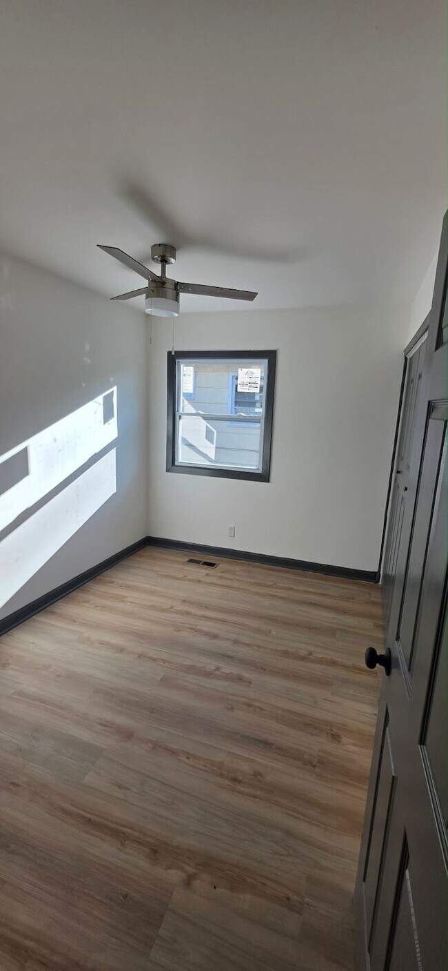 Building Photo - 3921 Middlehurst Ln