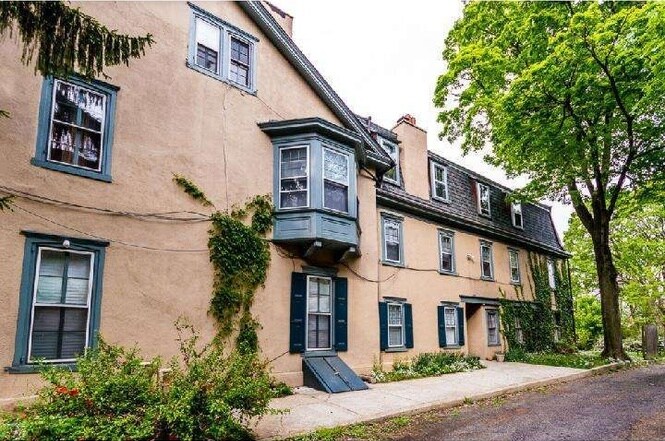 Foto principal - 224 West Walnut Lane