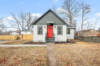 Building Photo - 12101 Fort Washington Rd