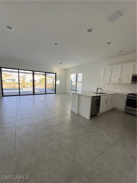 Foto del edificio - 20396 Estero Xing Blvd