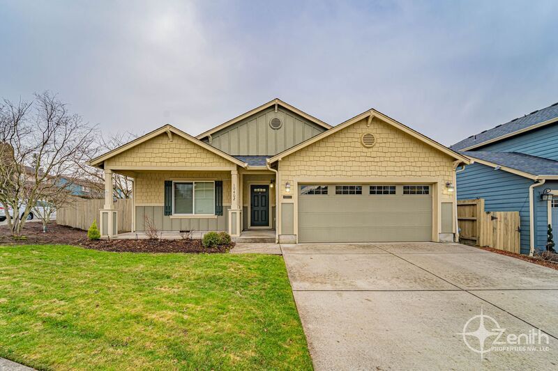Primary Photo - 10402 NE 67th Ave