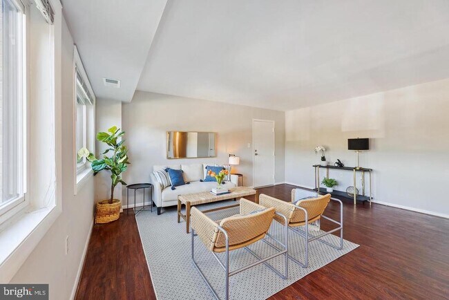 Foto del edificio - 3314 S 28th St