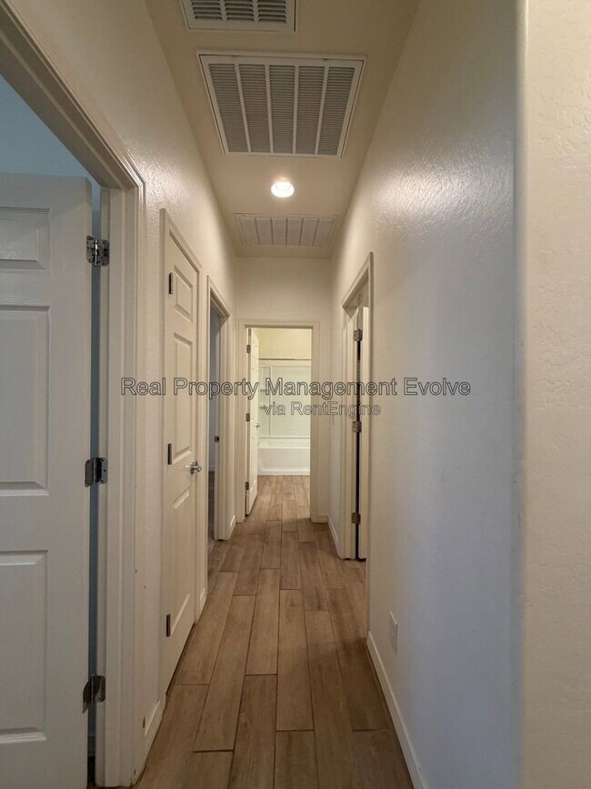 Building Photo - 5731 W Encinas Ln