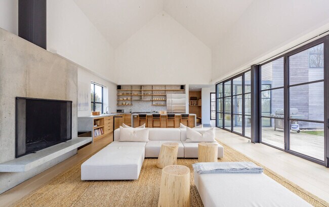 Foto del edificio - 232 Mitchell Ln