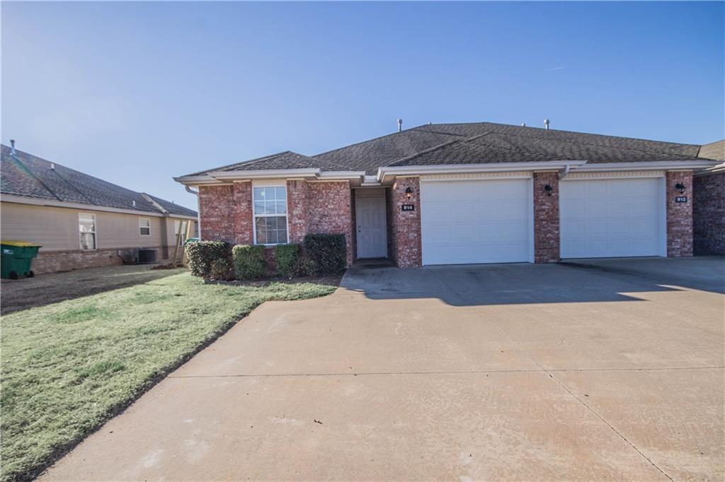 914 Oakwood Ln, Centerton, AR 72719 Townhome Rentals in Centerton AR