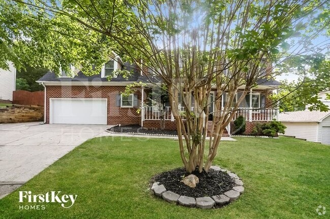Building Photo - 2422 Haybrook Ln