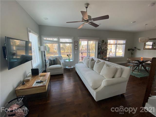 Foto del edificio - 1506 Peridoe Point Ln