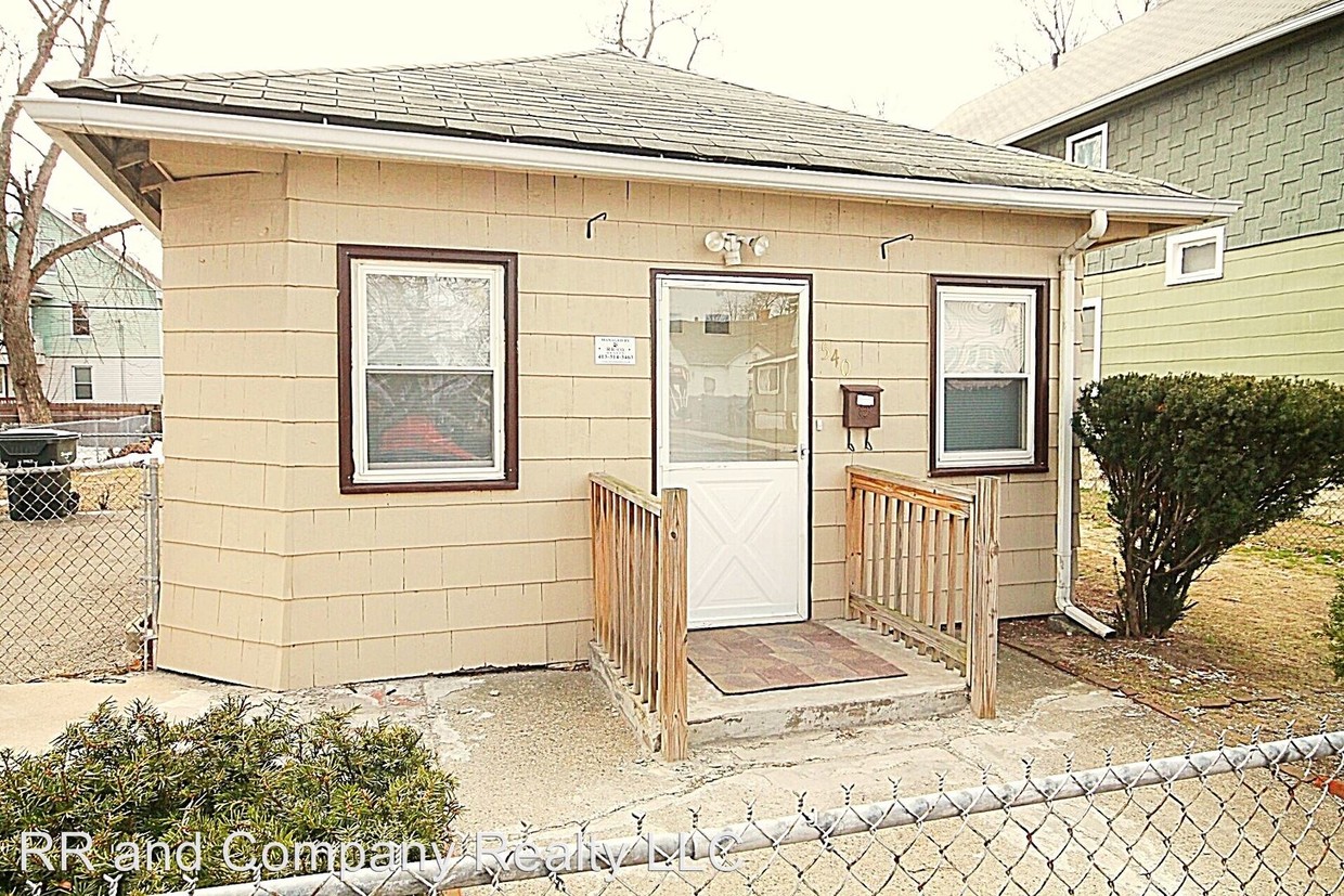 Primary Photo - 540 Armory St