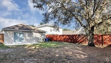 Building Photo - 2210 Whispering Trails Dr