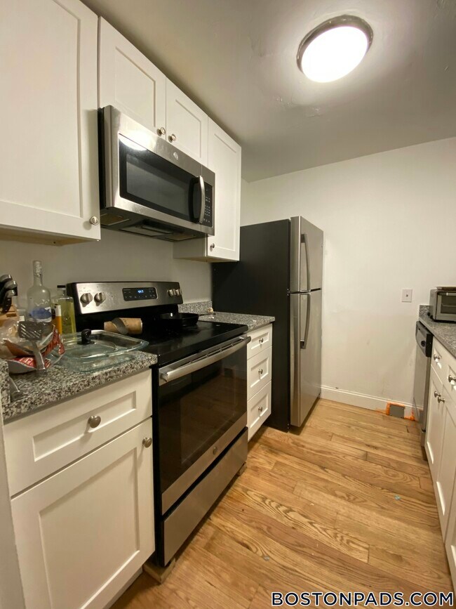 Foto del edificio - 774 Columbus Ave