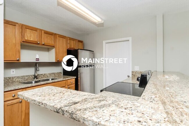 Foto del edificio - 3 Bedroom Pet-Friendly Home in Tampa, FL with Main Street Renewal