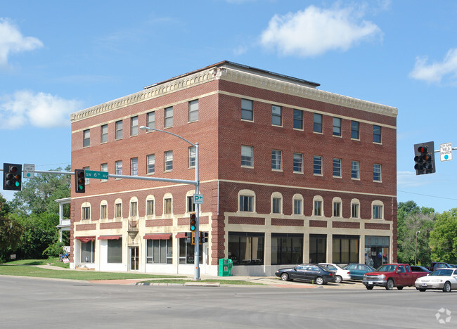 Building Photo - Casson Building