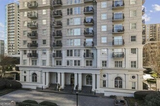 Building Photo - 195 14th St NE