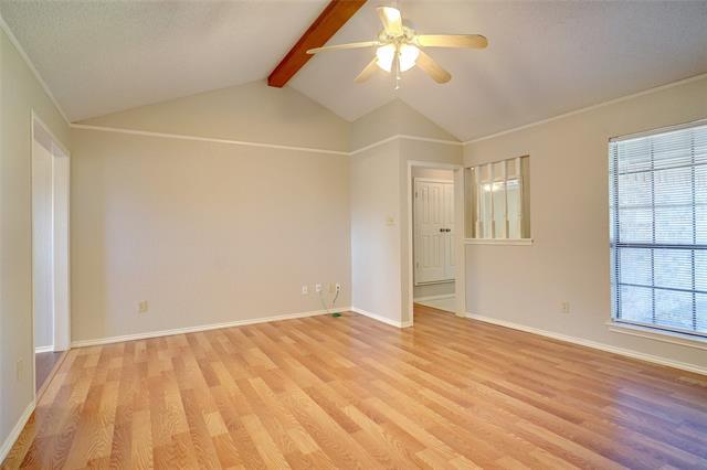 Foto del edificio - 2810 Sarah Dr