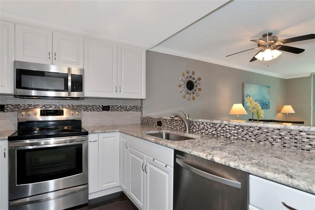 Building Photo - 2760 Coconut Bay Ln