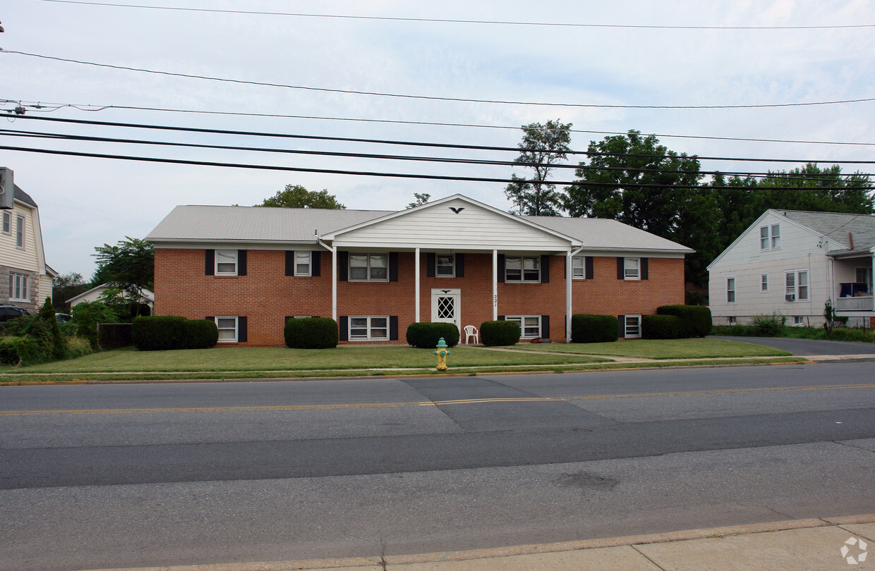 Foto del edificio - 221 S Jefferson St