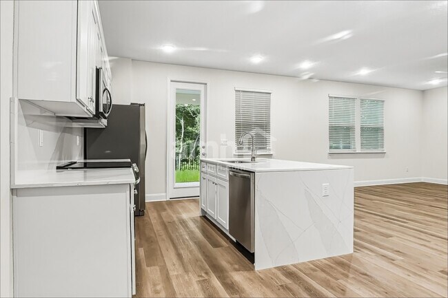 Foto del edificio - 3016 Crawfords Cove Cir