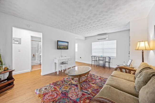 Building Photo - 141 California Ave