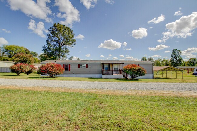 Building Photo - 295 Seays Rd