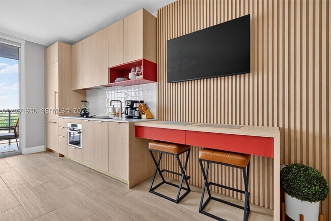 Foto del edificio - 90 NE 32nd St