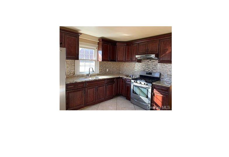 44 Briggs Ave Unit 3, Yonkers, NY 10701 Apartments in Yonkers, NY