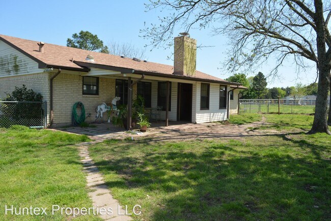 Foto del edificio - 3 br, 2 bath House - 4144 CR 3323