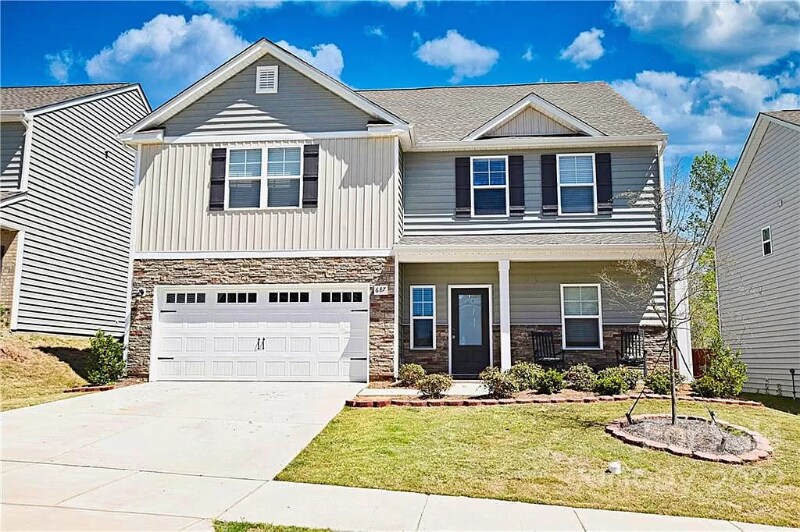 Foto principal - 687 Cape Fear St