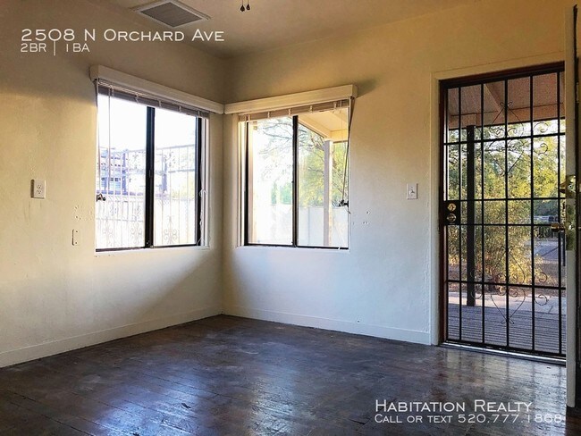 Building Photo - 2508 N Orchard Ave