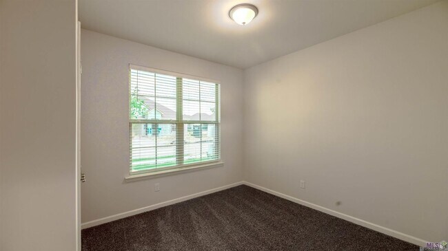 Foto del edificio - 4644 Grenache Dr