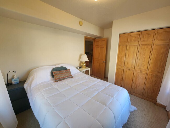 Foto del edificio - 3954 Sky Ranch Dr