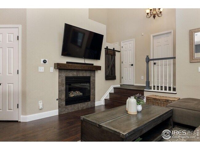 Building Photo - 2614 Roslyn St