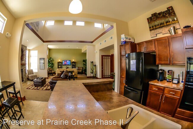 Building Photo - 1255 Prairie Creek Blvd