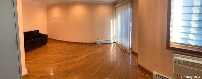 Foto del edificio - 13541 Coolidge Ave