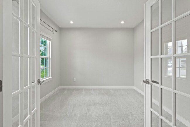 Foto del edificio - 1721 Watershed Ct