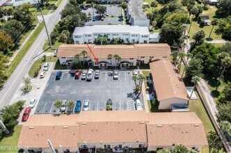 Building Photo - 1600 S Palmetto Ave