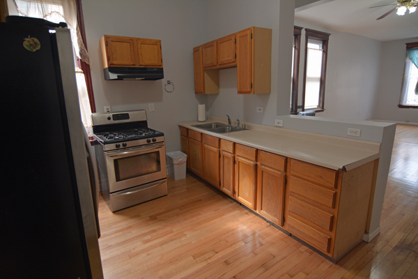 Building Photo - 1167 W 19th St