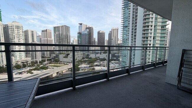 Foto del edificio - 90 SW 3rd St