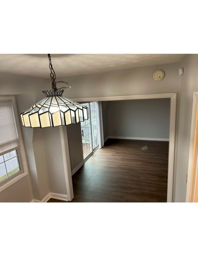 Building Photo - NEW SPRING SPECIAL!! ALL UTILITIES AND SWI...