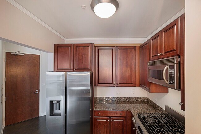 Foto del edificio - 420 E Waterside Dr