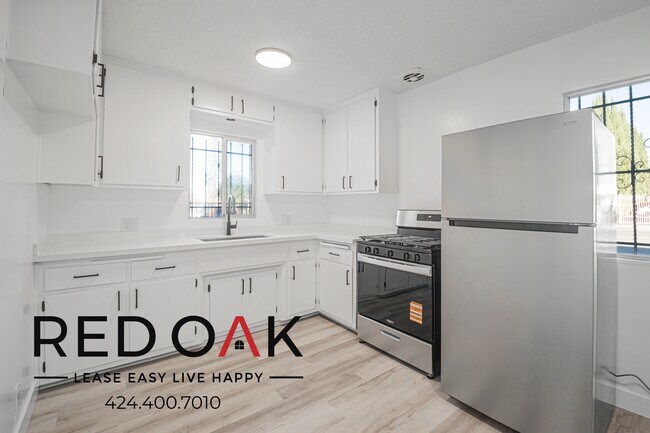 Foto del edificio - 6501 Cherry Ave