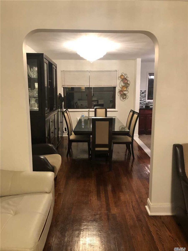 Foto del edificio - 153-37-153-78 78th Ave