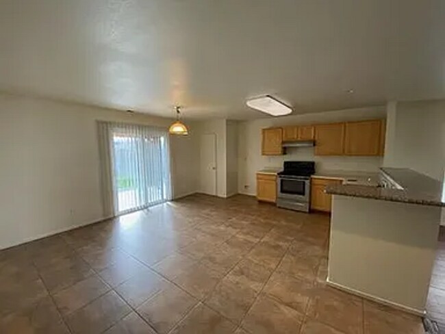 Building Photo - 1260 Brightday Dr