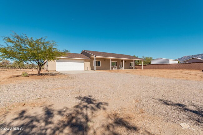 Foto del edificio - 15456 N Twin Lakes Dr