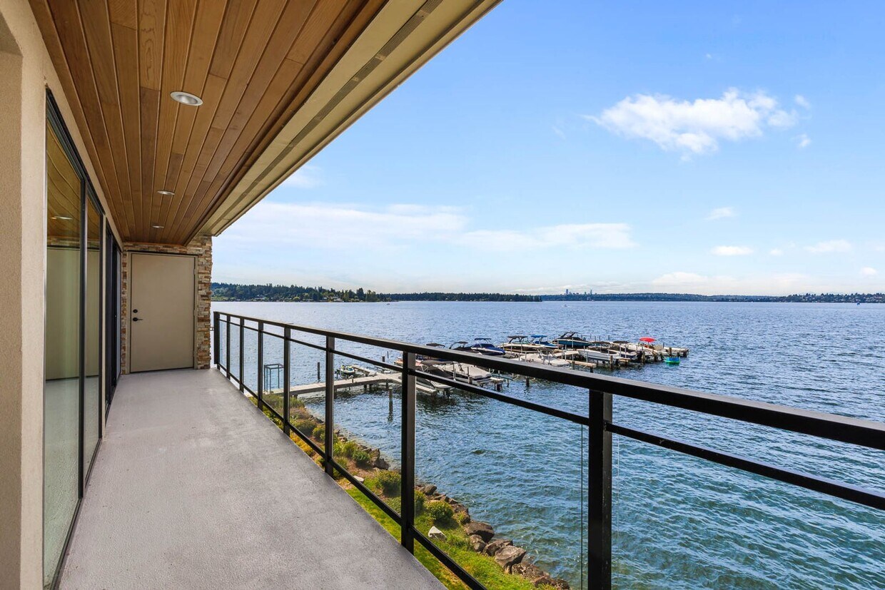 Foto principal - 6401 Lake Washington Blvd NE