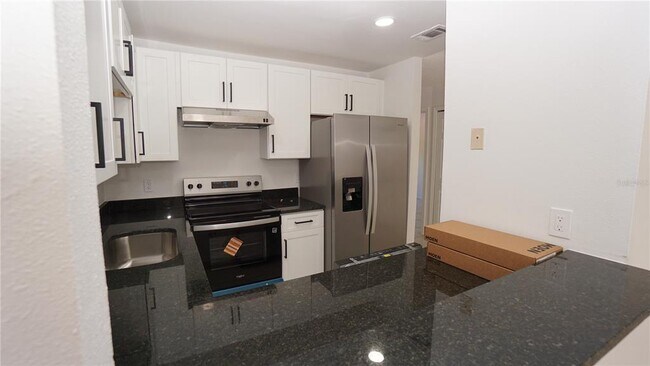 Foto del edificio - 842 Angela Ln