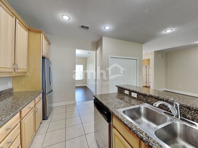 Foto del edificio - 6405 Oyster Island Cove