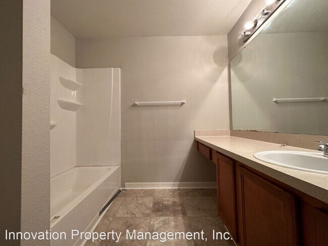 Building Photo - 3 br, 2 bath House - 625 Llama Drive