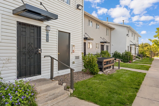 Foto del edificio - Fairview Apartments