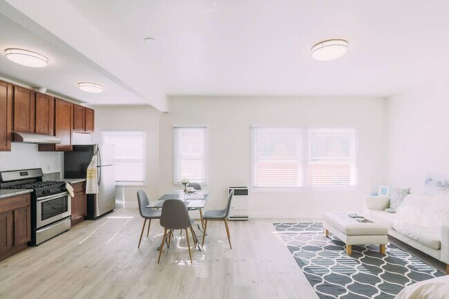 Foto del edificio - 1454 36th Ave