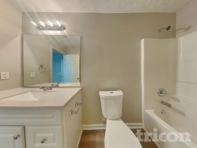 Foto del edificio - 40 Halley Ct